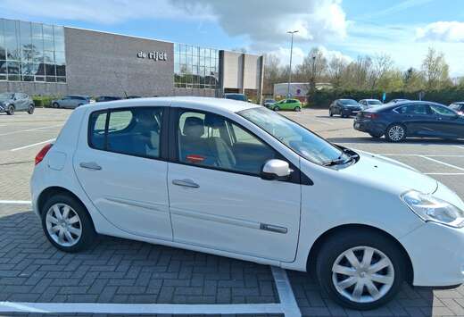 Renault Clio 1.2i Collection