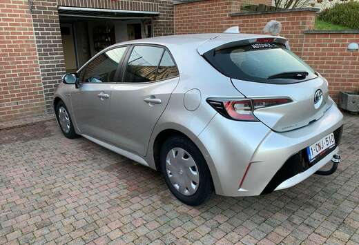 Toyota 1.8 Hybrid Dynamic