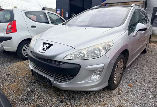 Peugeot 308 SW 1.6i Premium Sport 7 Places