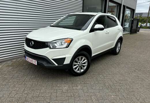 SsangYong 2.0i 2WD Crystal