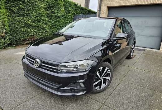 Volkswagen 1.0i / LIMITED EDITION / CARPLAY / *SUPER  ...