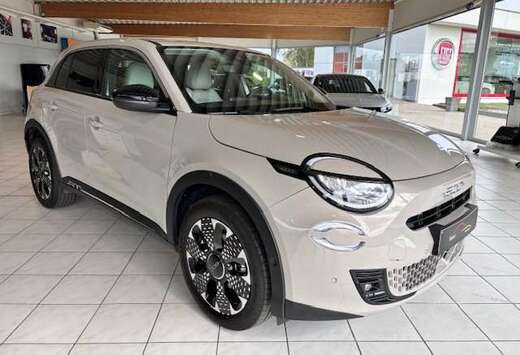 Fiat La Prima Hybrid/GPS/Winterpack/Camera/Carplay