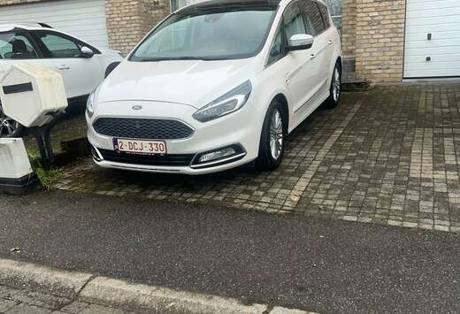 Ford 2.0 TDCi Vignale PowerShift