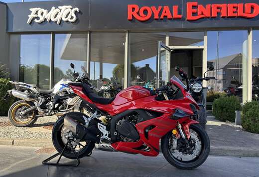 SRK 800 RR