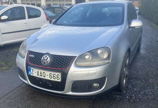 Volkswagen 2.0 T 16S FSI 200**pret a immatriculer**