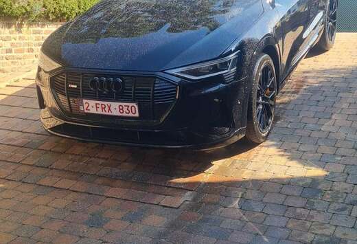 Audi E-Tron 95 kWh 55 Quattro S line