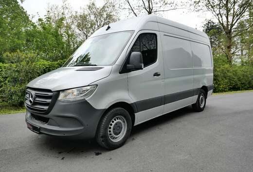 Mercedes-Benz 315 2.0 CDI L2H2 RWD Fun.9G-tr. (EU6d)