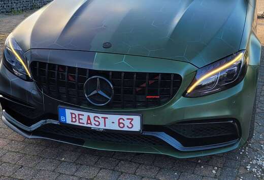 Mercedes-Benz C 63 AMG