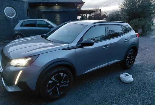 Peugeot 2008 PureTech 100 Allure