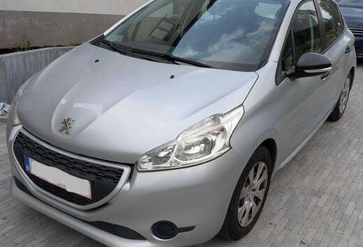 Peugeot 208 1.2i Access