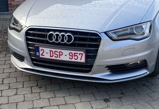 Audi A3 Cabriolet 1.6 TDi Ambiente