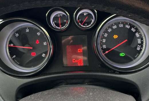 Opel 1.7 CDTi Cosmo DPF