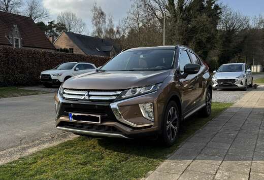 Mitsubishi 1.5T 2WD Invite SDA