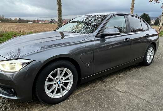 BMW 330eA Plug-In Hybrid
