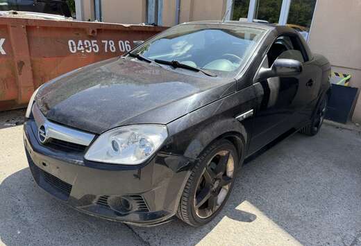 Opel Tigra Twintop 1.4i XEP 16v Linea Rossa