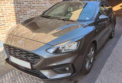 Ford Focus 1.0 EcoBoost MHEV ST-Line