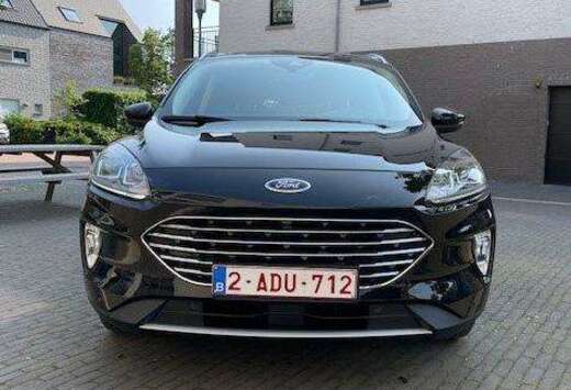 Ford Kuga 2.5 Duratec PHEV TITANIUM