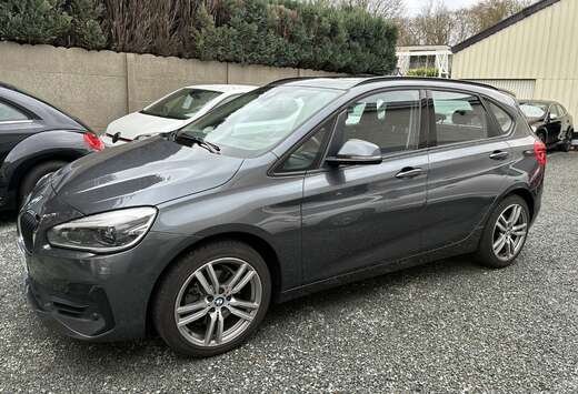 BMW Active Tourer 220iA OPF  Advantage // Business