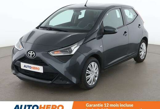 Toyota 1.0-VVT-i X-Play