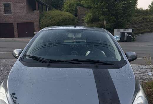 Ford Ka 1.2i Titanium