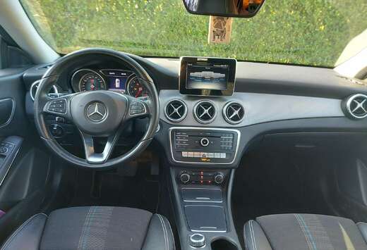 Mercedes-Benz CLA Shooting Brake 180 7G-DCT