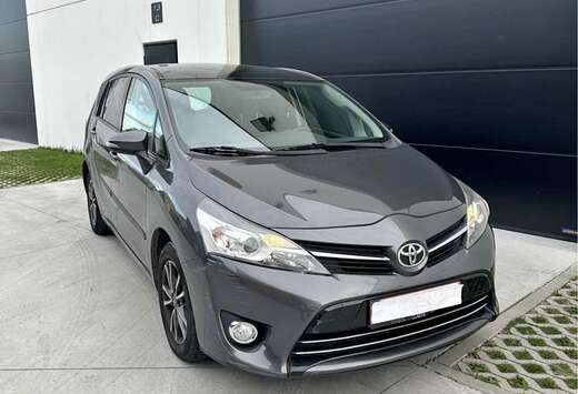 Toyota 1.6i Active 5pl.
