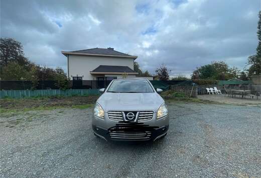 Nissan j10 echte nissan block geen Renault