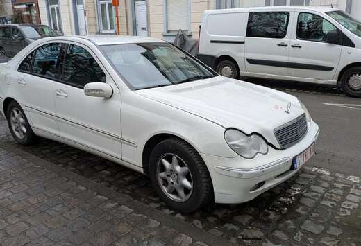 Mercedes-Benz C 180 Elegance