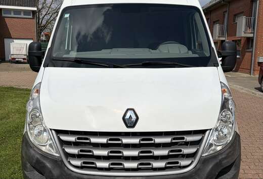 Renault 2.3 dCi 35 L3H2 Confort (E5)