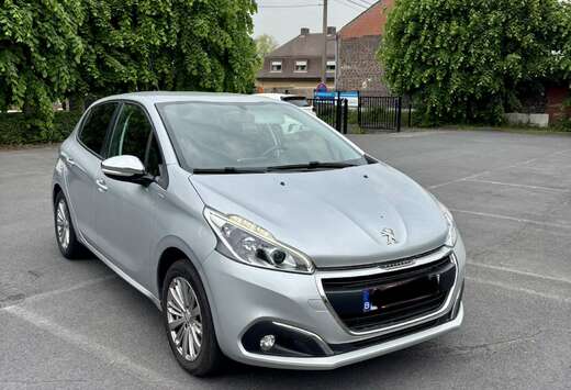 Peugeot 1.2i PureTech Style
