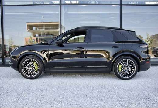 Porsche E-Hybrid Tiptronic S