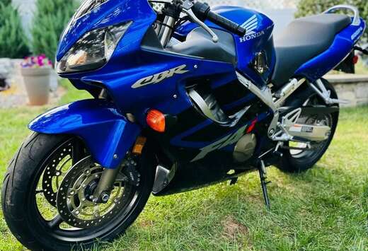 Honda F4i