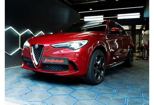 Alfa Romeo Quadrifoglio Quadrifoglio 510CV Full optio ...