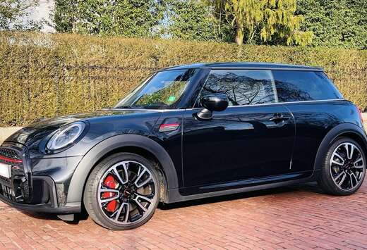 MINI JCW in nieuwstaat - 16.800 km