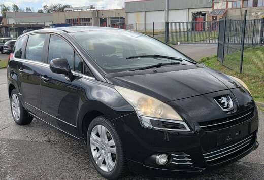 Peugeot 5008 1.6i Active