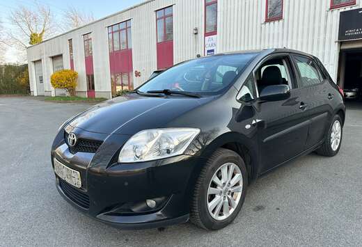 Toyota Auris 1.6i Dual VVT-i Linea Sol Pack MM