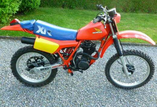 Honda XR 200