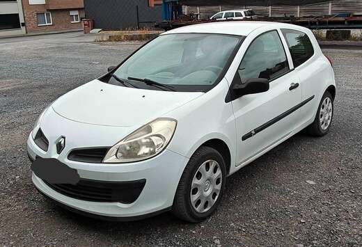 Renault Clio 1.5 dCi Community Black