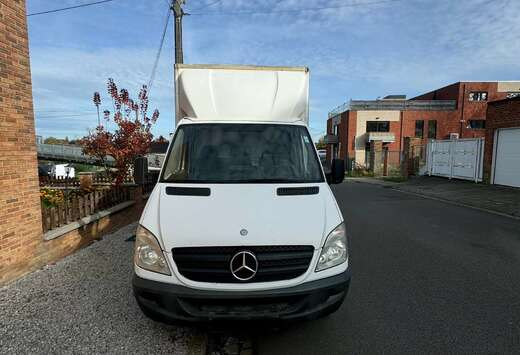 Mercedes-Benz 513 CDI 906.155 EEV