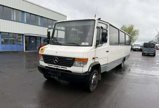 Mercedes-Benz 813 (Stock ID 30358)