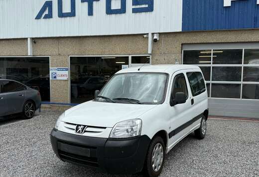 Peugeot 1.6 HDi 5 PLACES DOUBLE PORTES COULISSANTES T ...