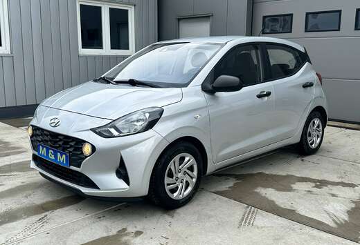 Hyundai i10 1.1i Comfort ** 12 M Garantie **
