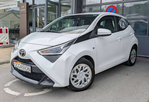 Toyota 1.0i VVT-i x-Play II /GARANTIE TOYOTA 01-2032  ...