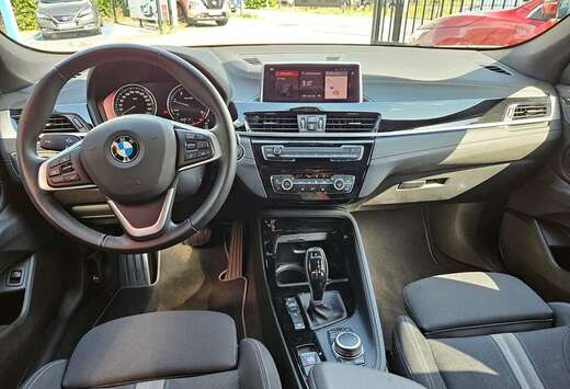 BMW Xdrive18d 150pk  Lounge plus + executive 4x4