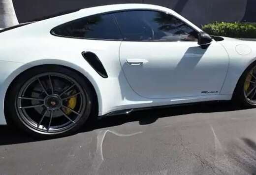 Porsche 911 Turbo S 3.8 Bi-Turbo PDK