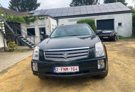 Cadillac SRX+4.6i+V8+32v+AWD+Sport+Luxury