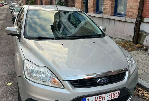 Ford Focus Turnier 2.0 16V Aut. Style