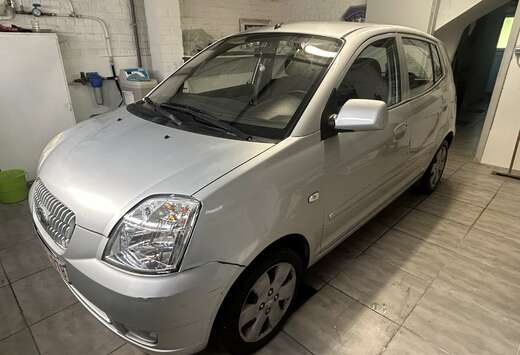 Kia 1.1i 12v EX