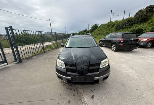 Mitsubishi 2.0 Comfort ONLY EXPORT AFRIQUE