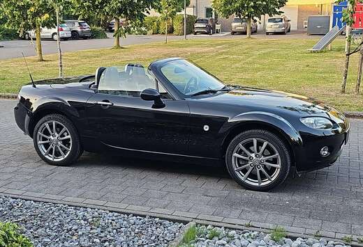 Mazda MX-5 Roadster Coupé 1.8i 16v Active
